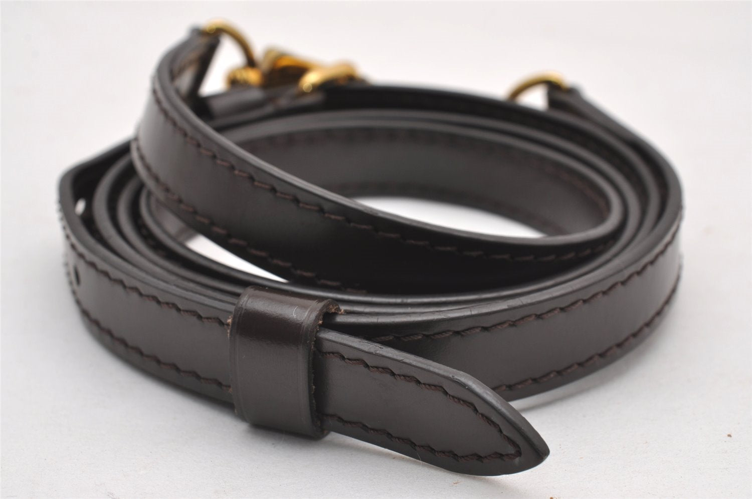 Authentic Louis Vuitton Leather Shoulder Strap Brown 40.9-48