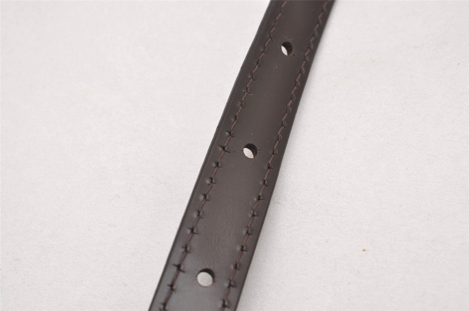 Authentic Louis Vuitton Leather Shoulder Strap Brown 40.9-48