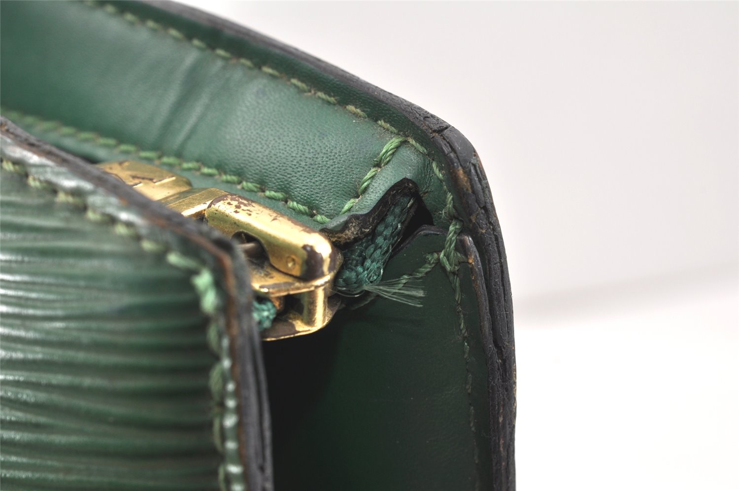 Auth Louis Vuitton Epi Saint Jacques Shopping Shoulder Bag Green M52264 LV 2189K