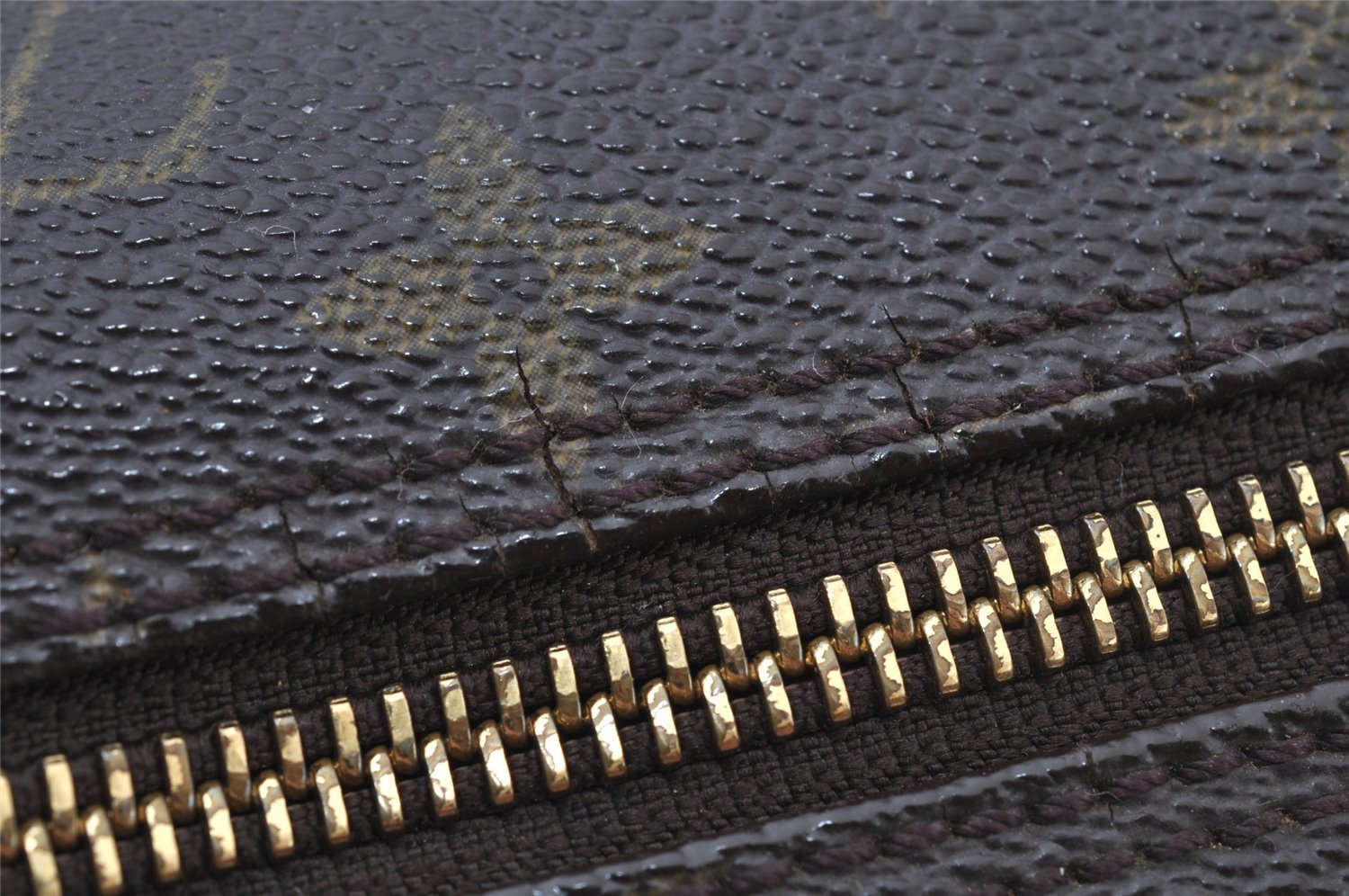 Authentic Louis Vuitton Monogram Papillon 30 Hand Bag Old Model LV 2191J