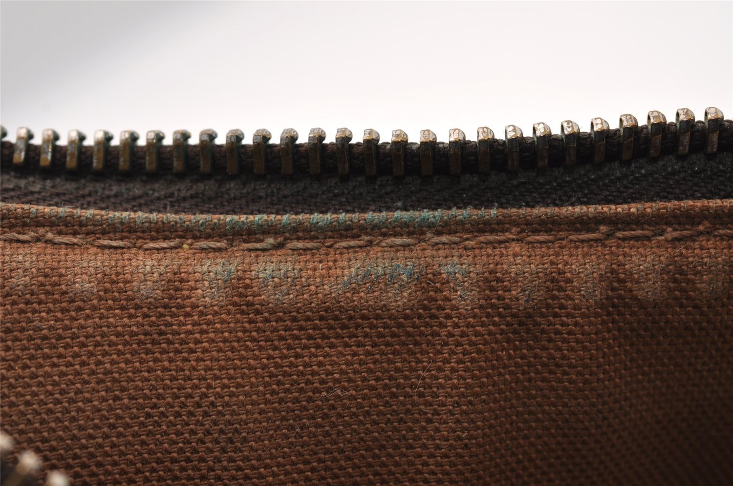 Authentic Louis Vuitton Monogram Odeon MM Shoulder Cross Bag M56389 Junk 2192I