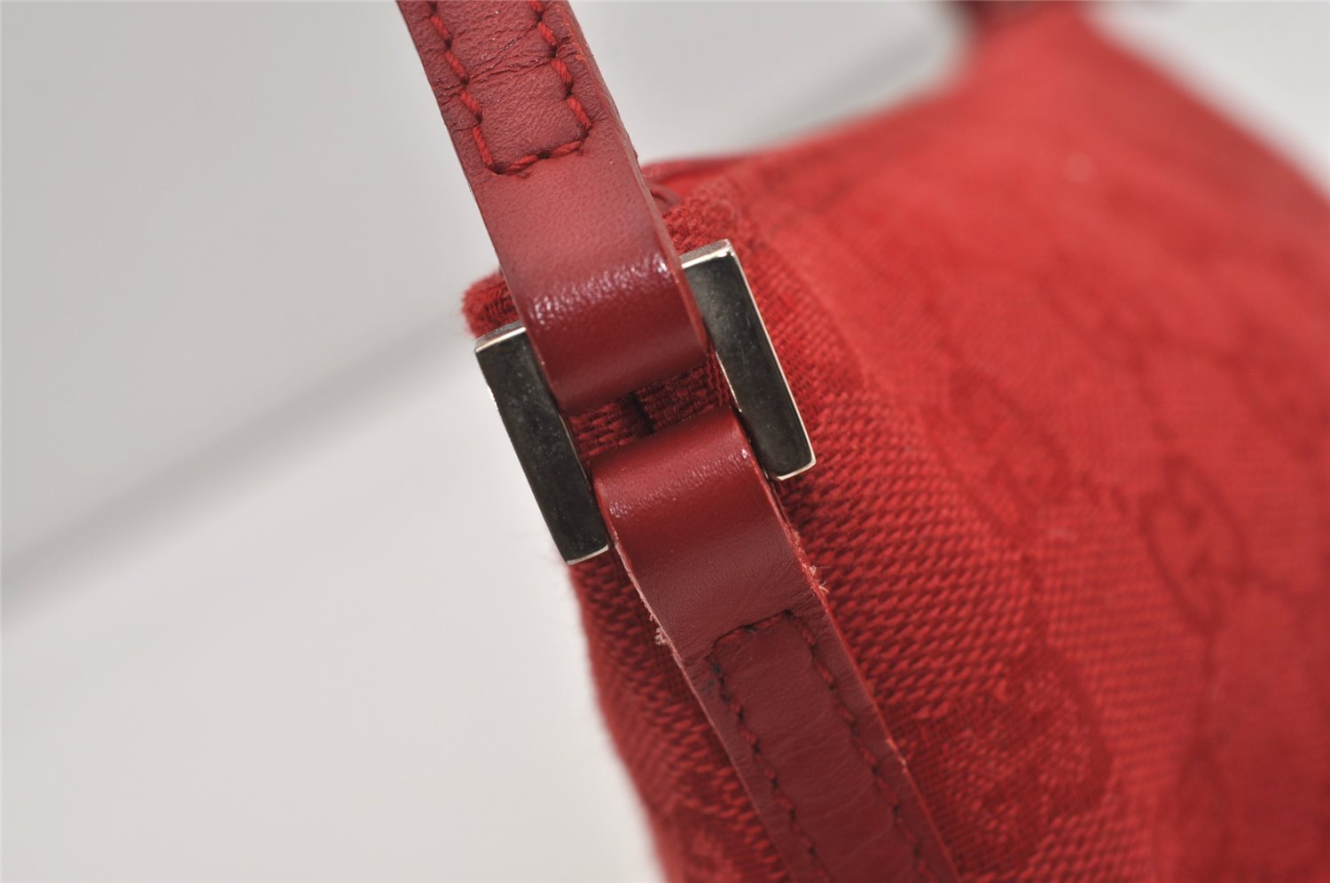 Authentic GUCCI Vintage Hand Bag Pouch Purse GG Canvas Leather 0391103 Red 2193J