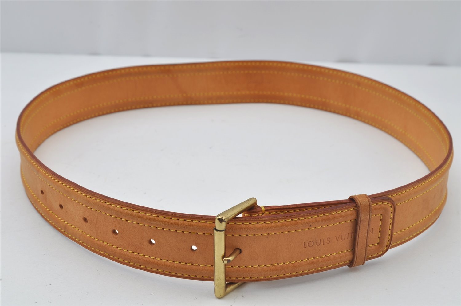 Authentic Louis Vuitton Vintage Leather Belt Size 90cm 35.4