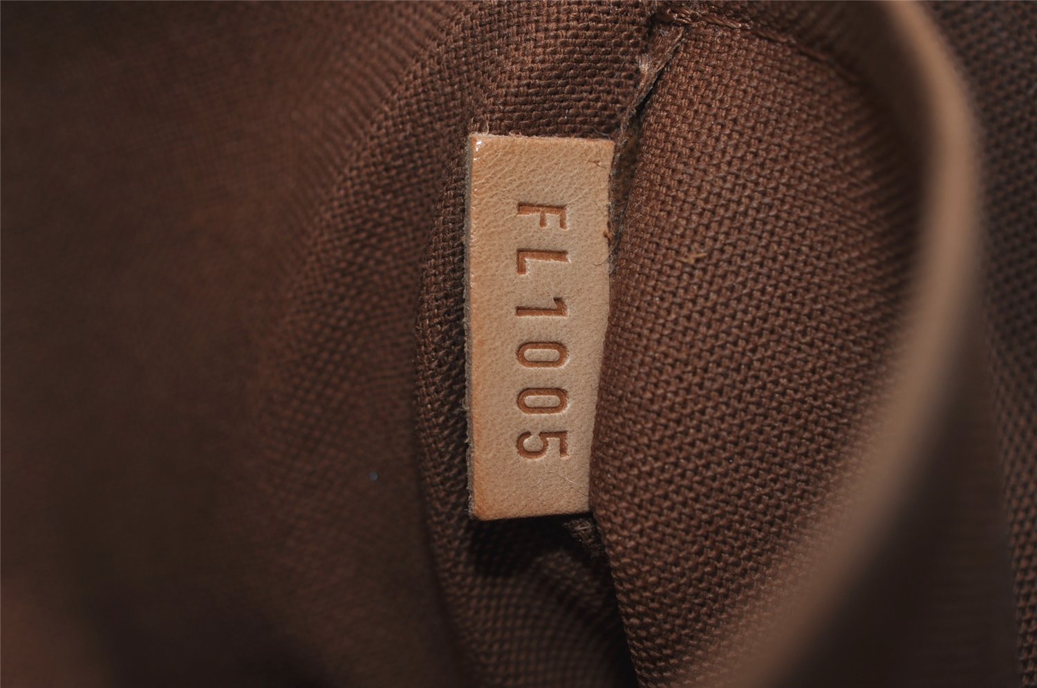 Authentic Louis Vuitton Monogram Popincourt Haut Shoulder Bag M40007 LV 2207I