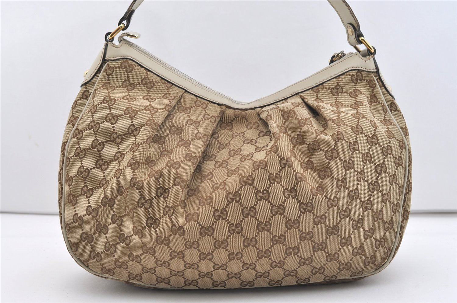 Authentic GUCCI Sukey Vintage Shoulder Bag GG Canvas Leather 232955 Brown 2211J