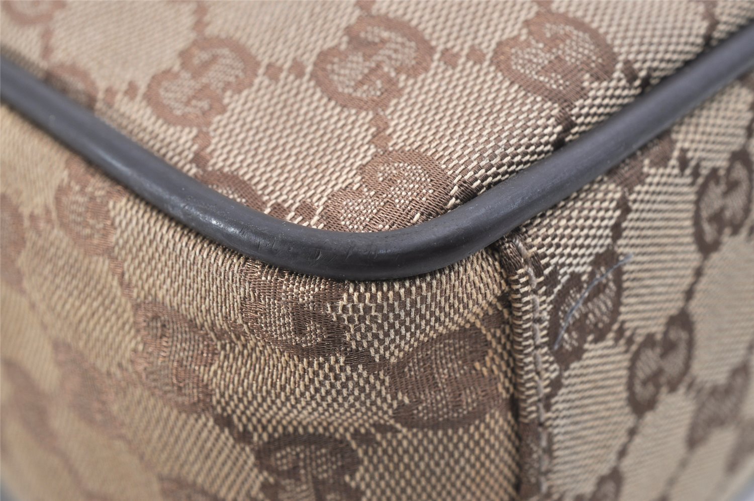 Authentic GUCCI Shoulder Cross Body Bag GG Canvas Leather 0181604 Brown 2213J