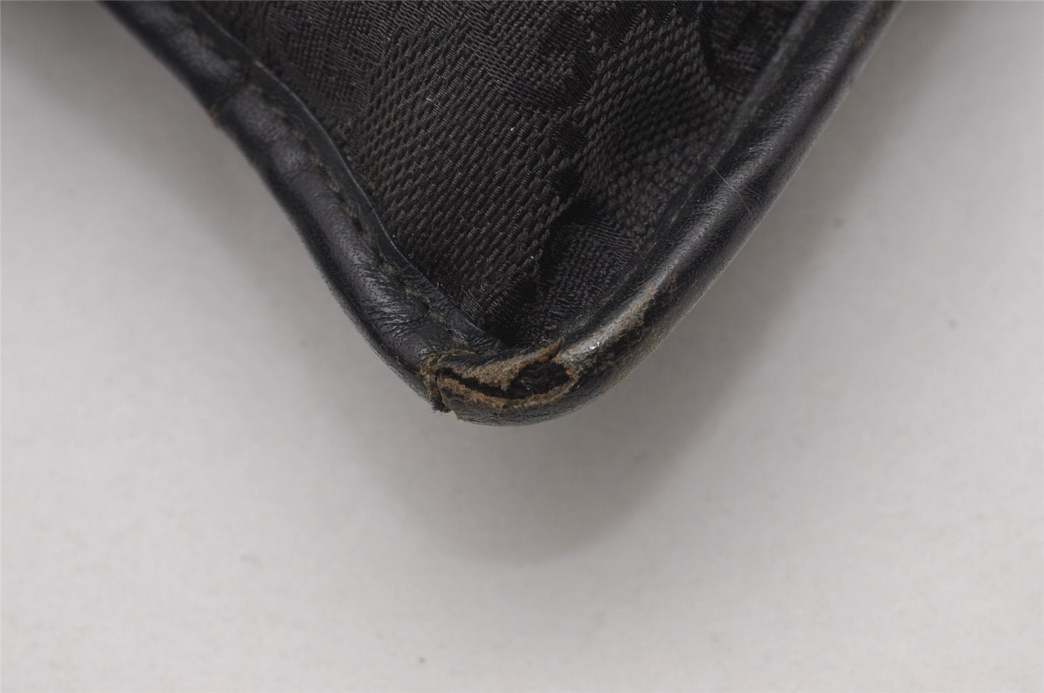 Authentic GUCCI Shoulder Cross Body Bag GG Canvas Leather 27639 Black 2215J