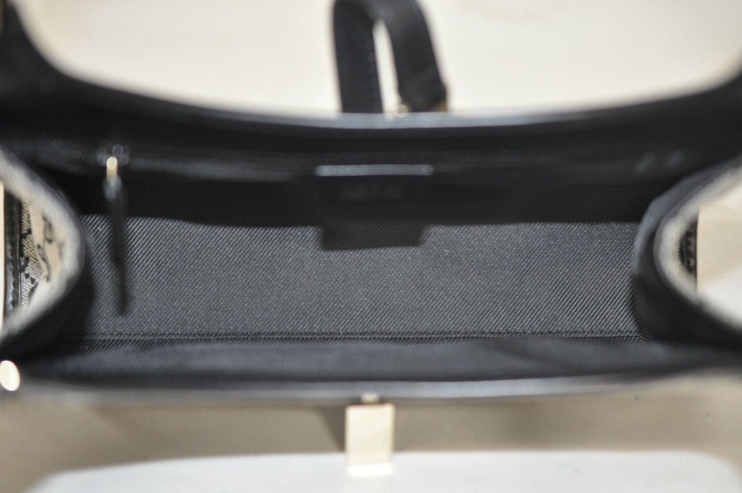 Authentic GUCCI Jackie Shoulder Hand Bag GG Canvas Leather Black Junk 2216J