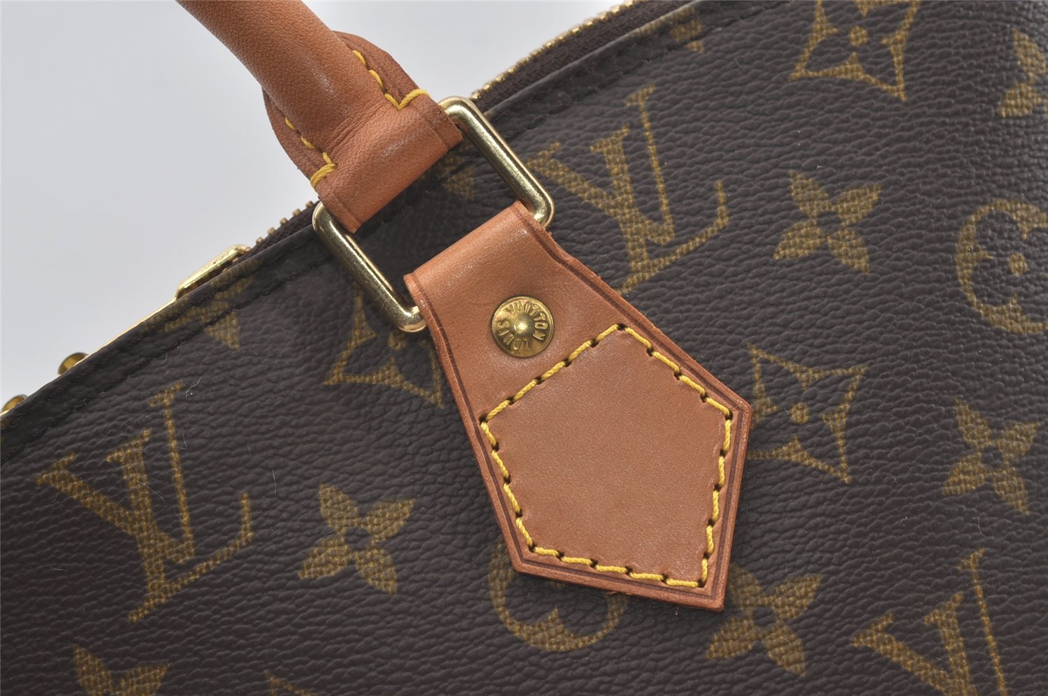 Authentic Louis Vuitton Monogram Alma Hand Bag Purse M51130 LV 2217J