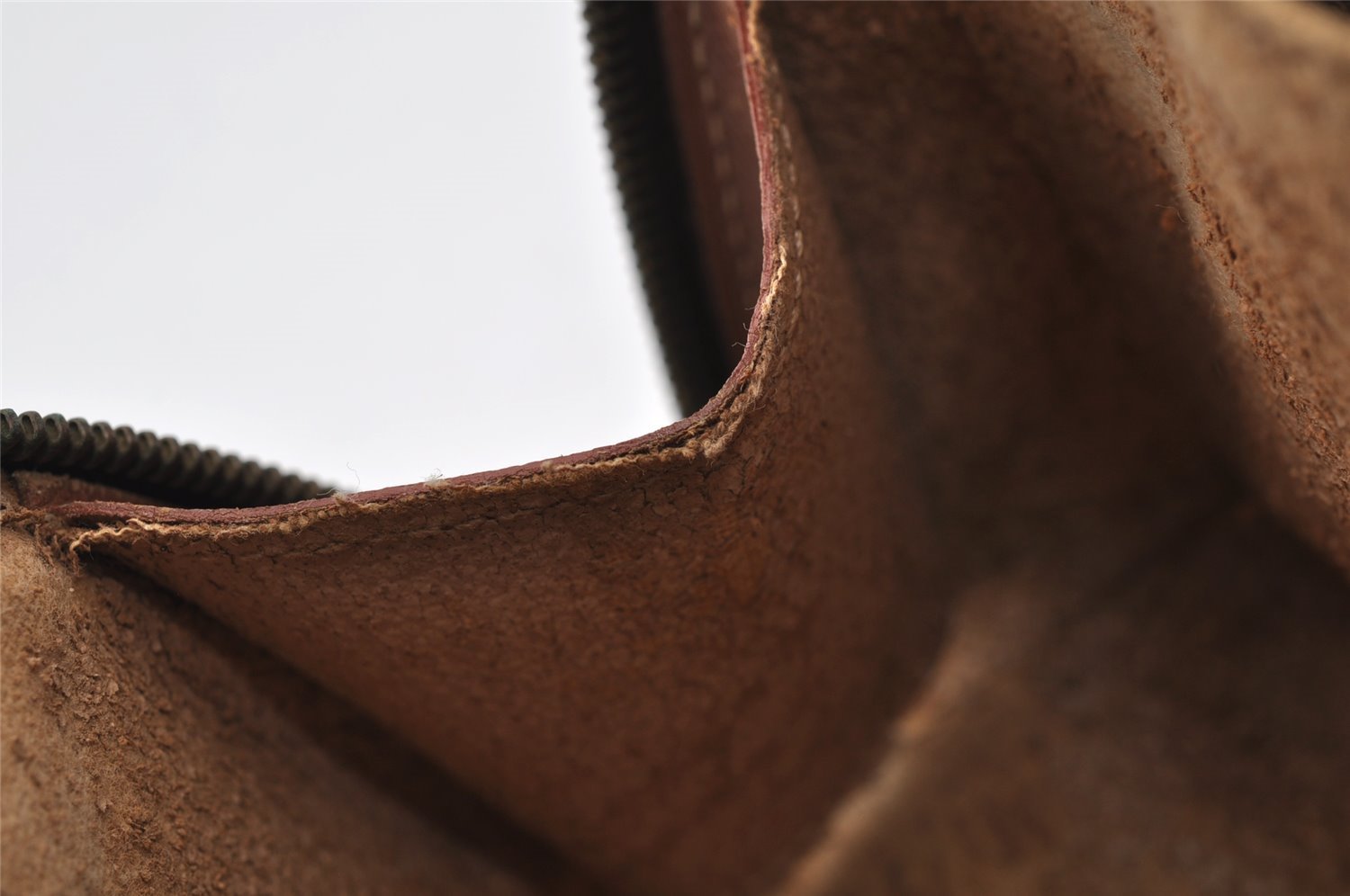 Authentic Louis Vuitton Monogram Trousse Demi Ronde 23 Pouch M47520 Junk 2224I