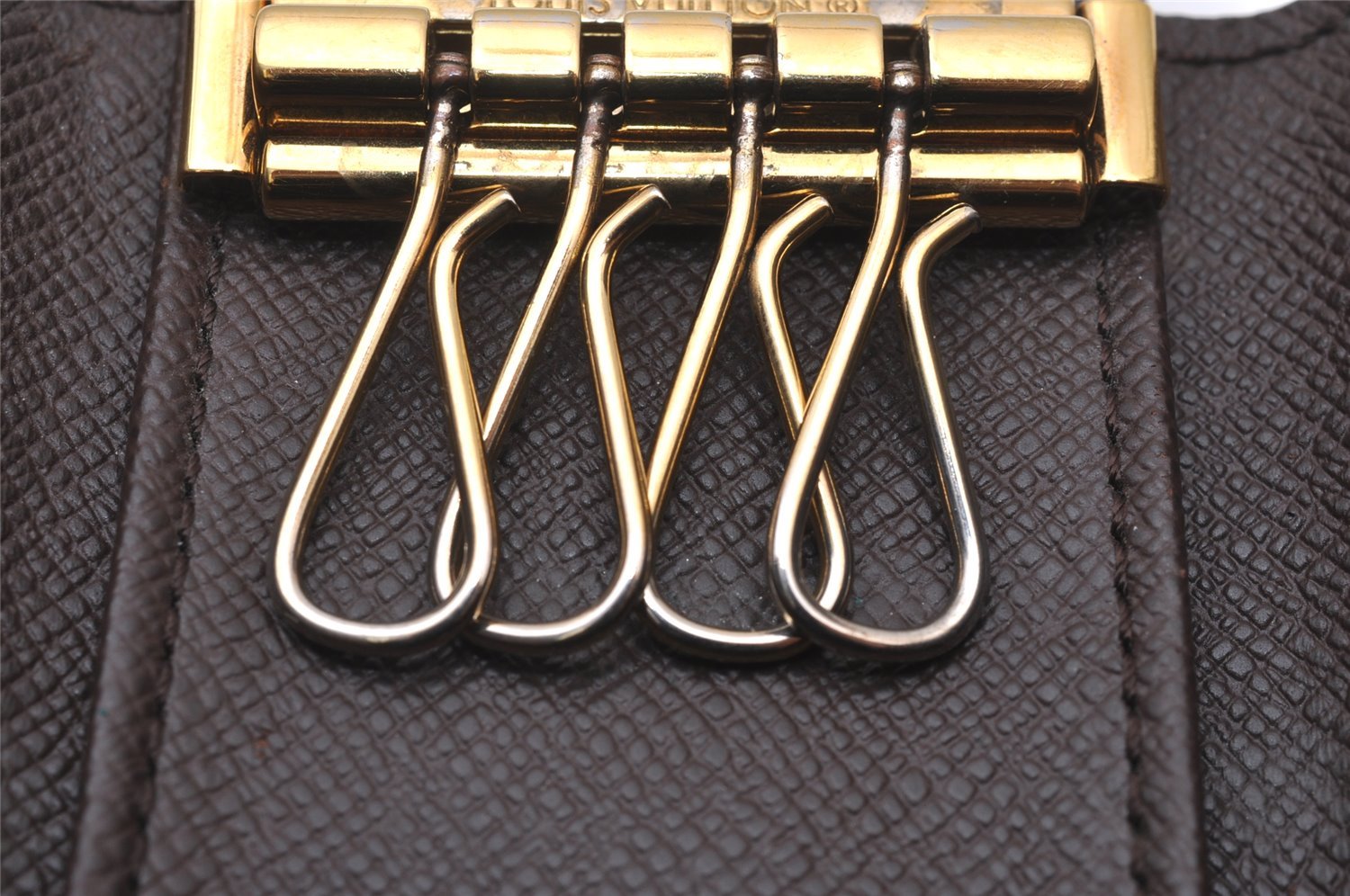 Authentic Louis Vuitton Damier Multicles 4 Key Case Holder N62631 LV 2225I