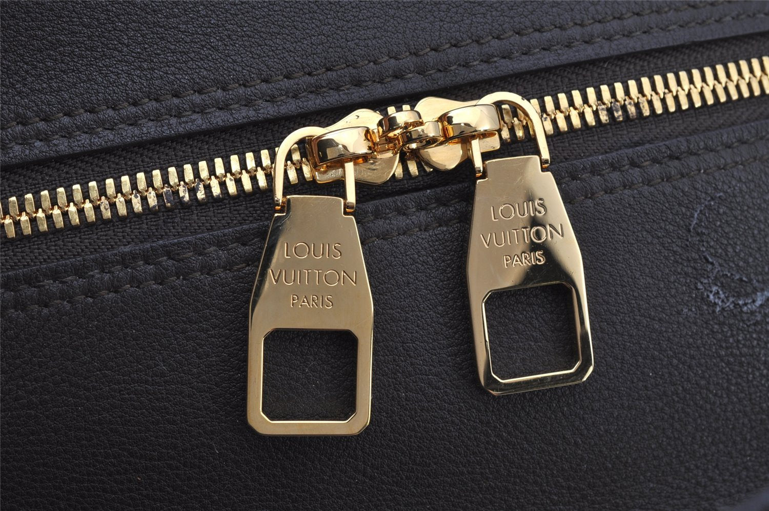 Authentic Louis Vuitton Automarokinuri Miralis Shoulder Hand Bag Brown 2232J