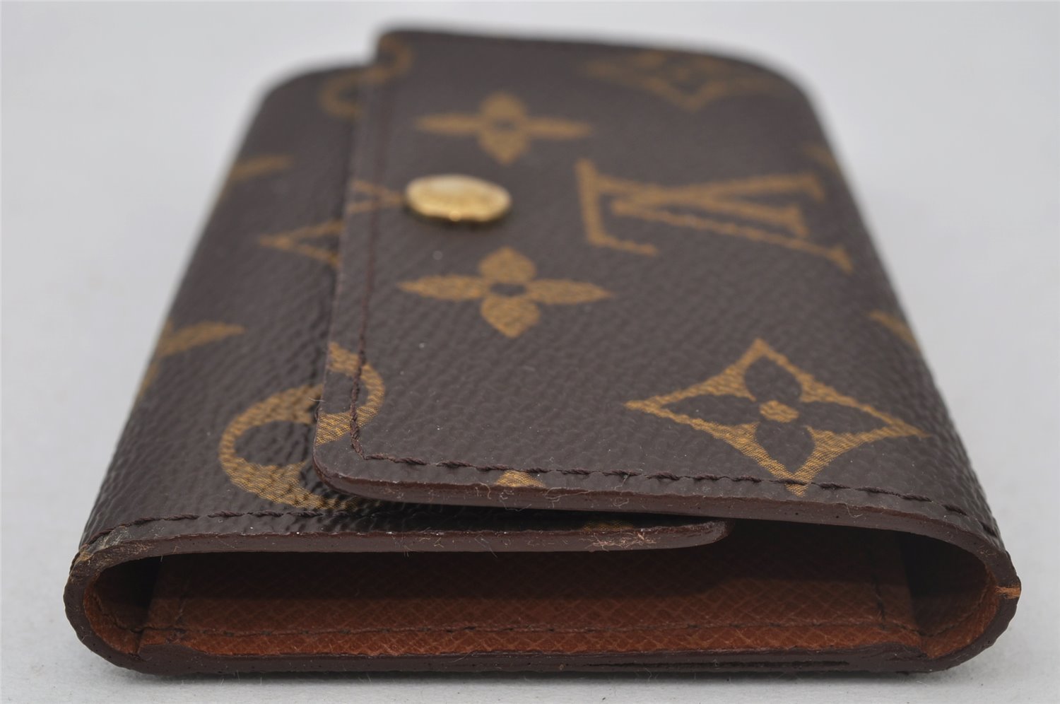 Authentic Louis Vuitton Monogram Multicles 6 Six Hooks Key Case M62630 LV 2235J