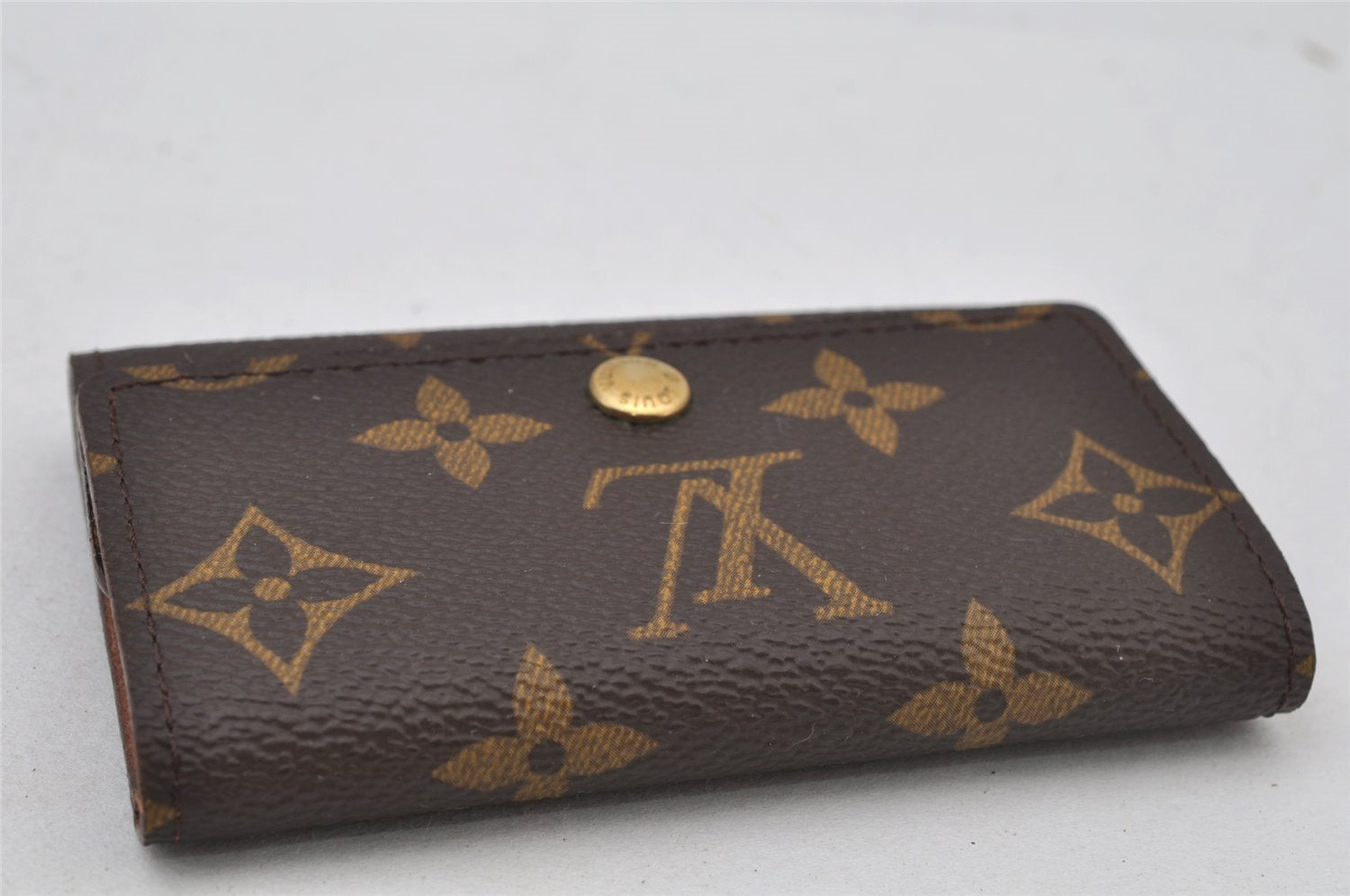 Authentic Louis Vuitton Monogram Multicles 6 Six Hooks Key Case M62630 LV 2235J
