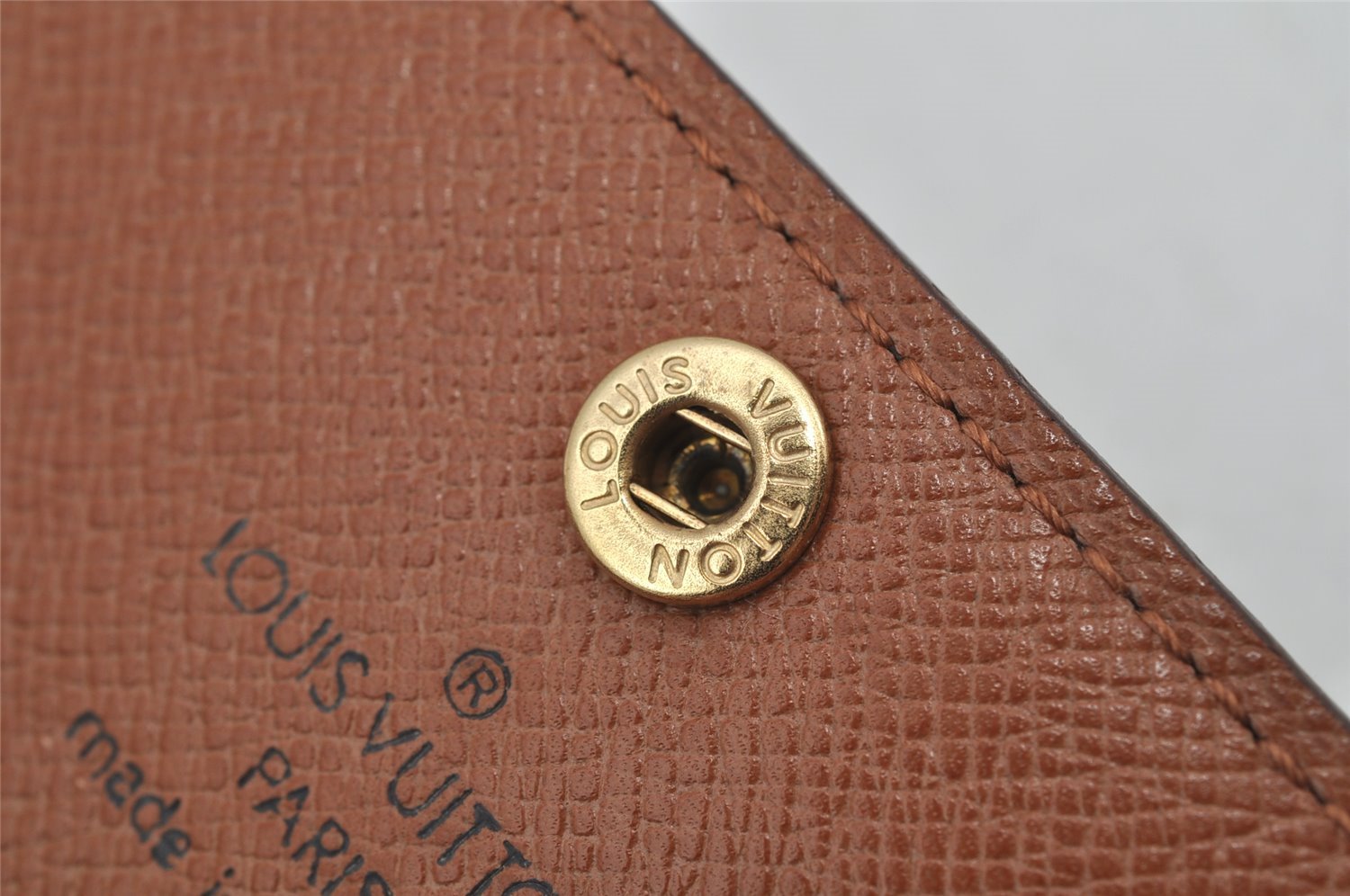 Authentic Louis Vuitton Monogram Multicles 6 Six Hooks Key Case M62630 LV 2235J