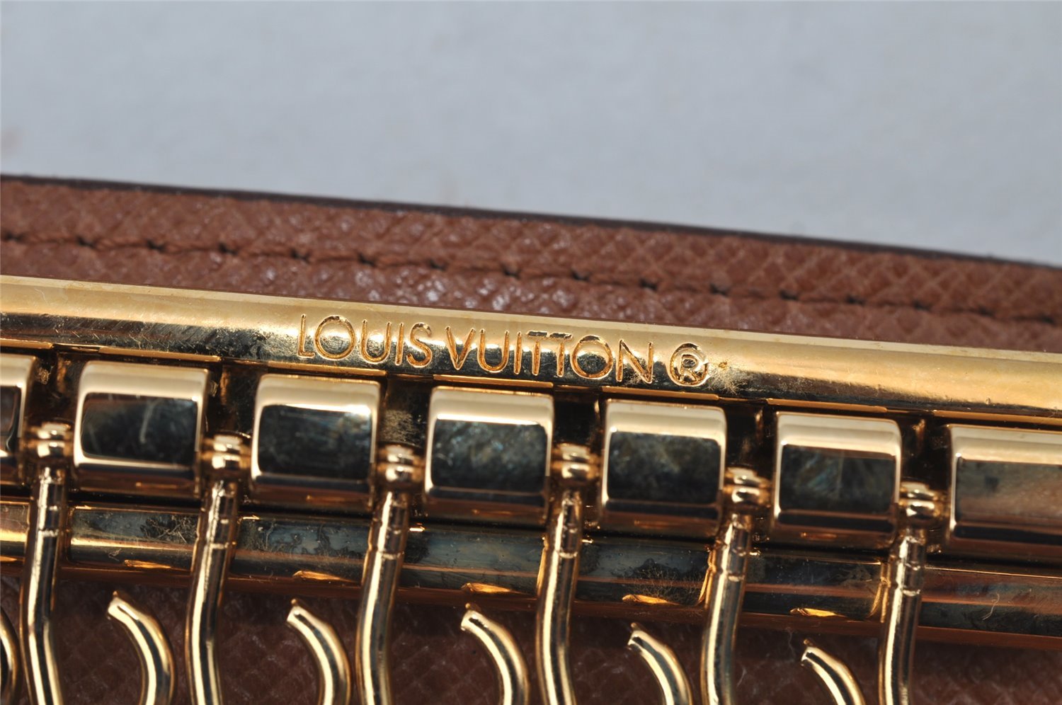 Authentic Louis Vuitton Monogram Multicles 6 Six Hooks Key Case M62630 LV 2235J