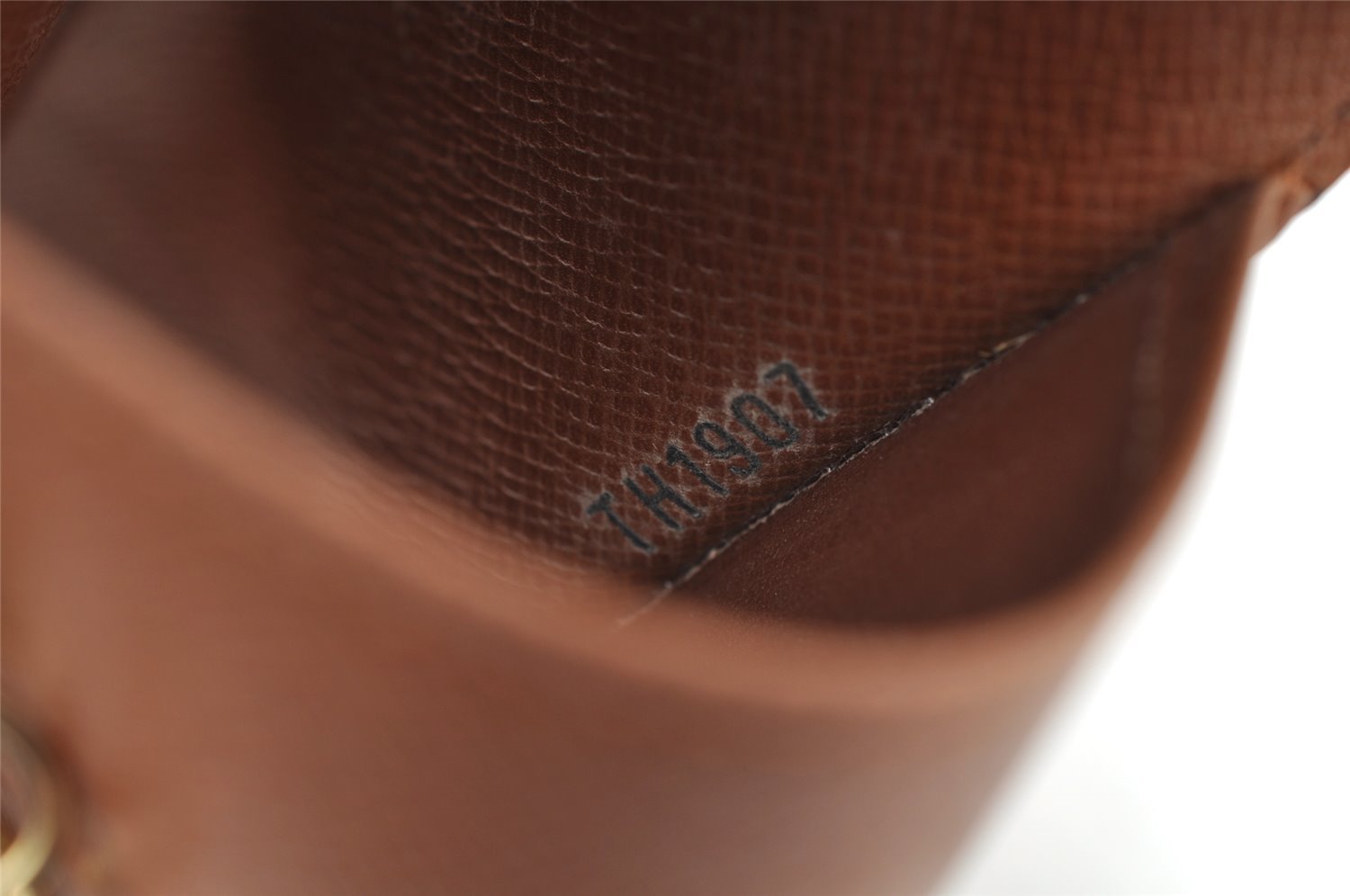 Authentic Louis Vuitton Monogram Multicles 6 Six Hooks Key Case M62630 LV 2235J