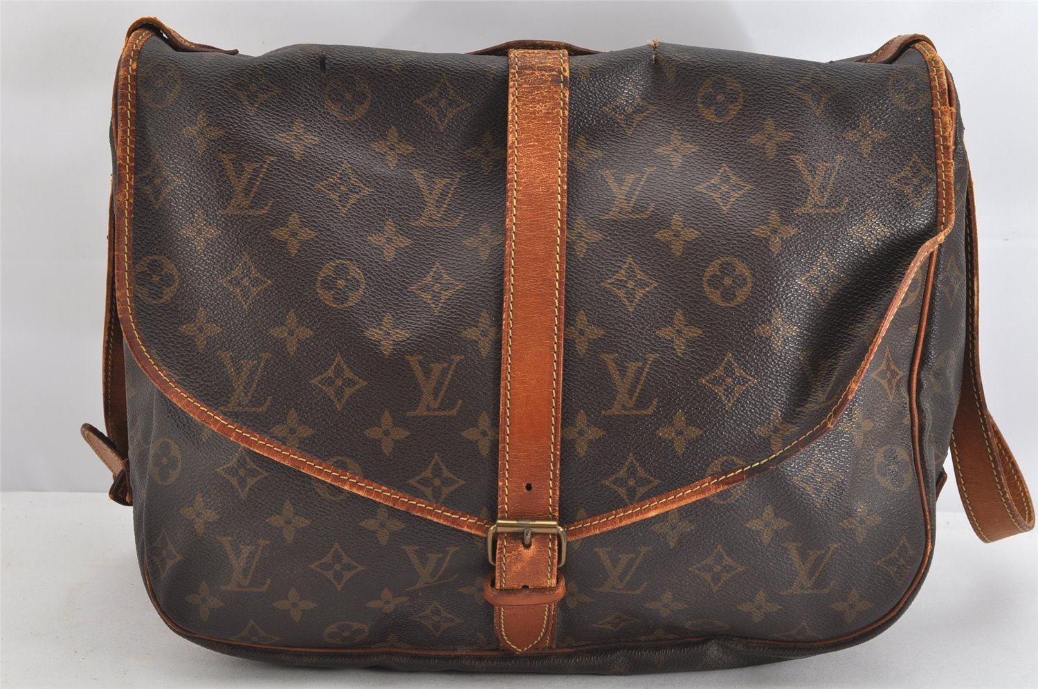 Authentic Louis Vuitton Monogram Saumur 35 Shoulder Cross Bag M42254 LV 2237K