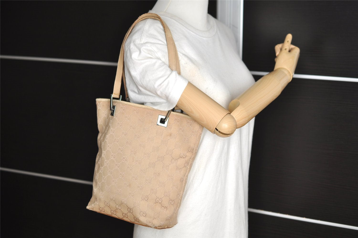 Authentic GUCCI Vintage Shoulder Tote Bag GG Canvas Leather 31244 Beige 2245I