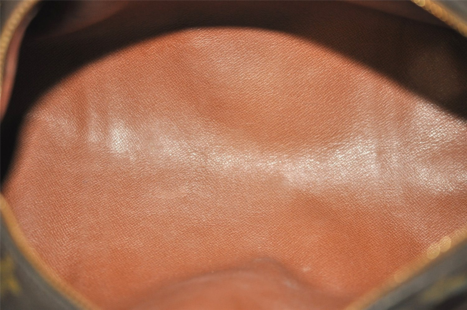 Authentic Louis Vuitton Monogram Papillon 30 Hand Bag Old Model LV 2247I