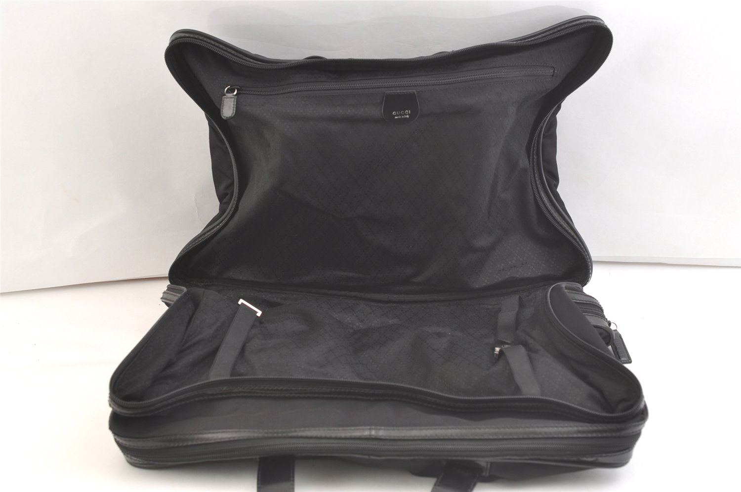 Authentic GUCCI Vintage Briefcase Business Bag Nylon Enamel Black 2248K