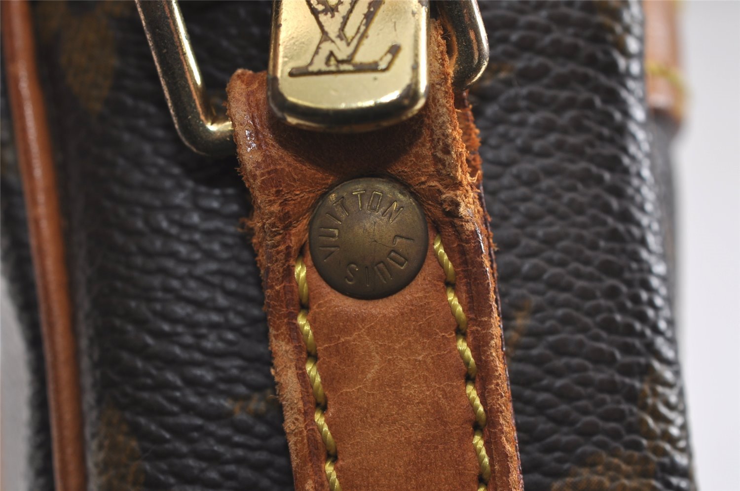 Authentic Louis Vuitton Monogram Danube Shoulder Cross Bag M45266 Junk 2251J