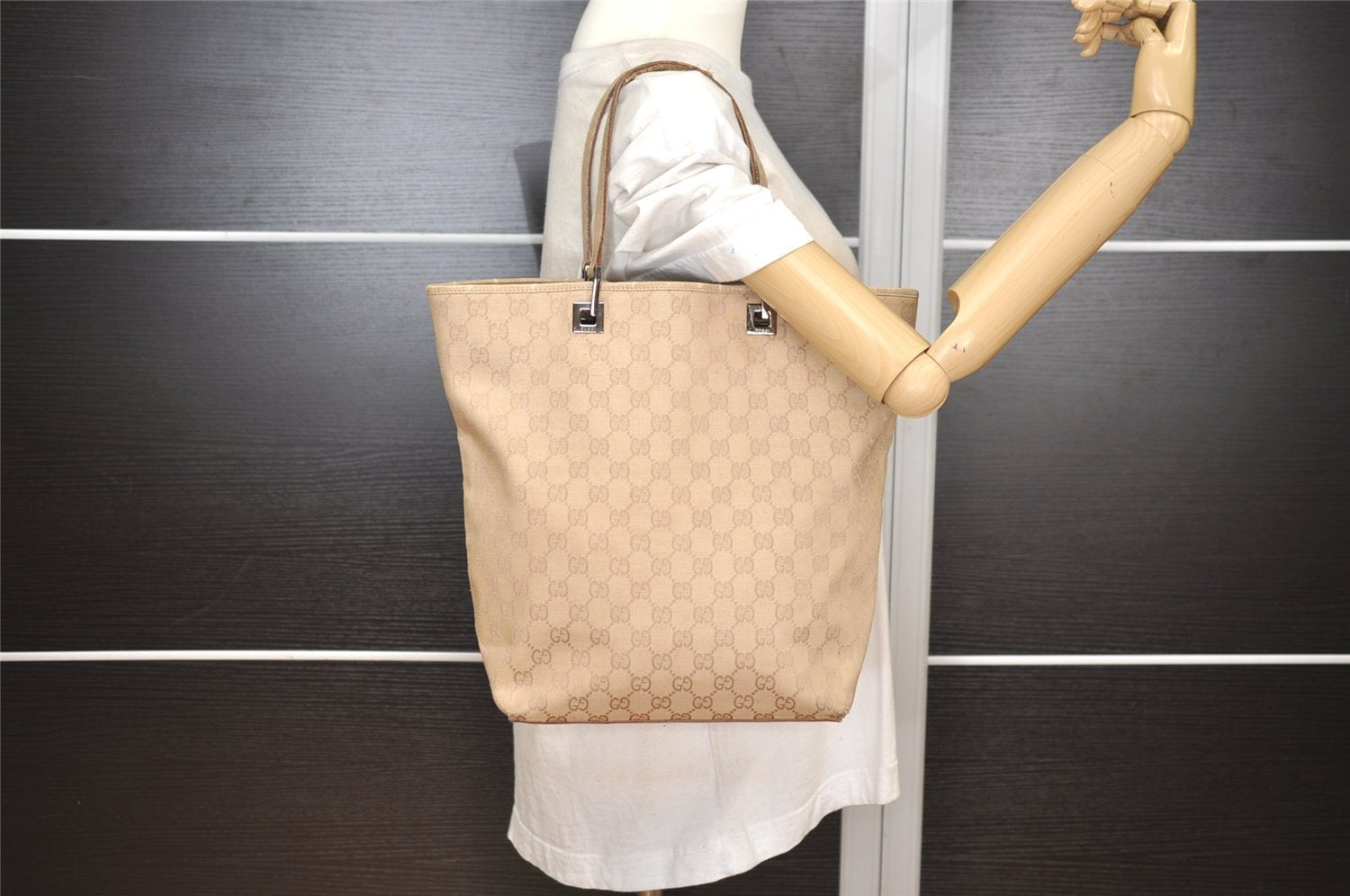 Authentic GUCCI Shoulder Hand Tote Bag GG Canvas Leather 31243 Beige 2252J