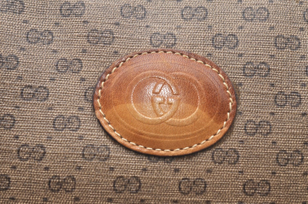 Authentic GUCCI Micro GG PVC Leather Clutch Hand Bag Purse Brown Junk 2256J