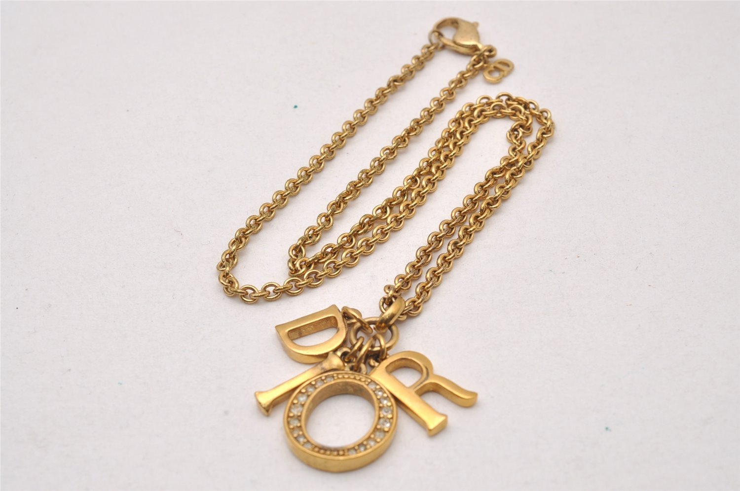 Authentic Christian Dior Gold Tone Rhinestone Chain Pendant Necklace CD 2258I