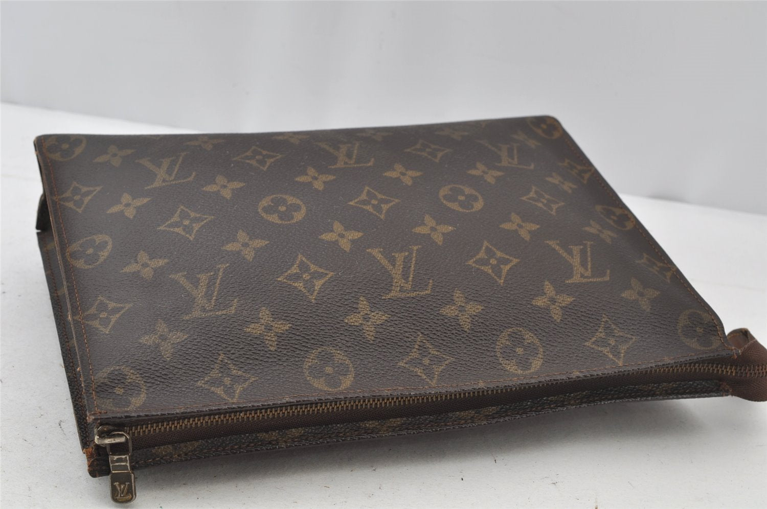 Auth Louis Vuitton Monogram Poche Toilette 26 Cosmetics Pouch Old Model LV 2261J
