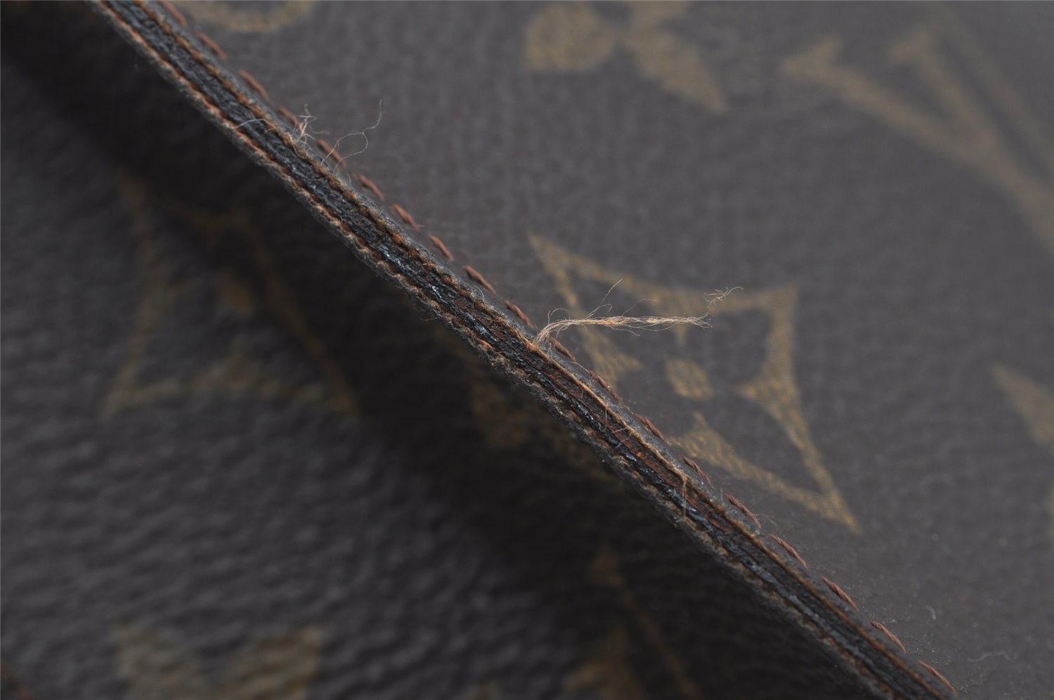 Auth Louis Vuitton Monogram Poche Toilette 26 Cosmetics Pouch Old Model LV 2261J