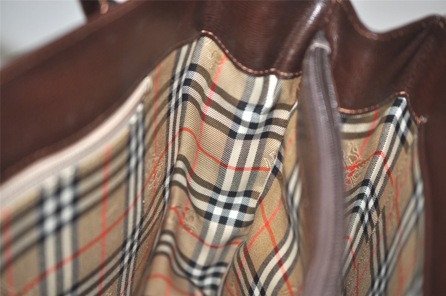 Authentic Burberrys Vintage Leather Hand Bag Purse Brown 2265K