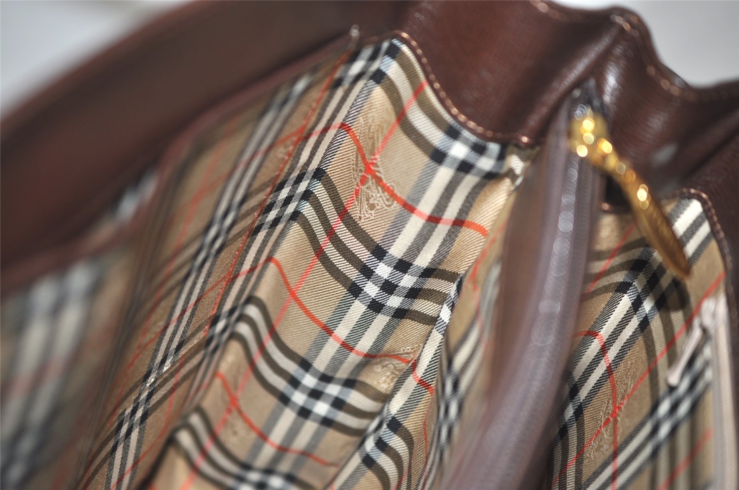 Authentic Burberrys Vintage Leather Hand Bag Purse Brown 2265K