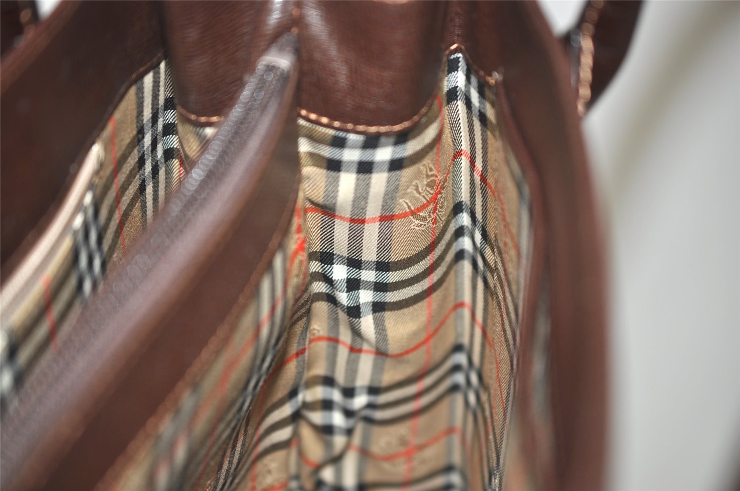 Authentic Burberrys Vintage Leather Hand Bag Purse Brown 2265K