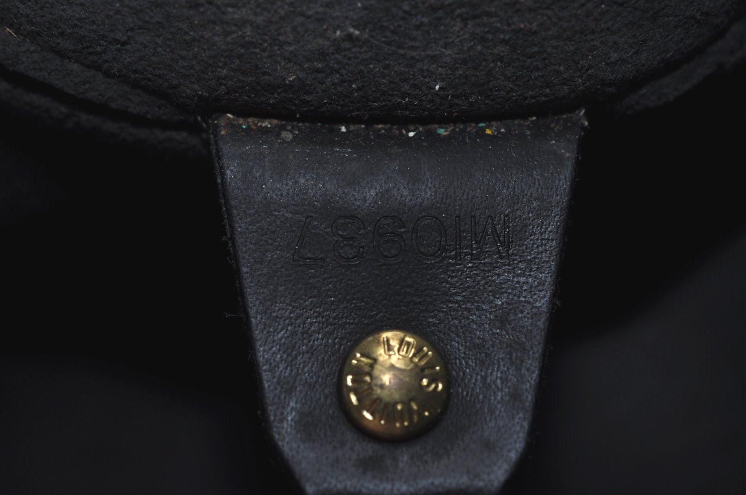 Authentic Louis Vuitton Epi Soufflot Black Hand Bag M52222 LV 2266J