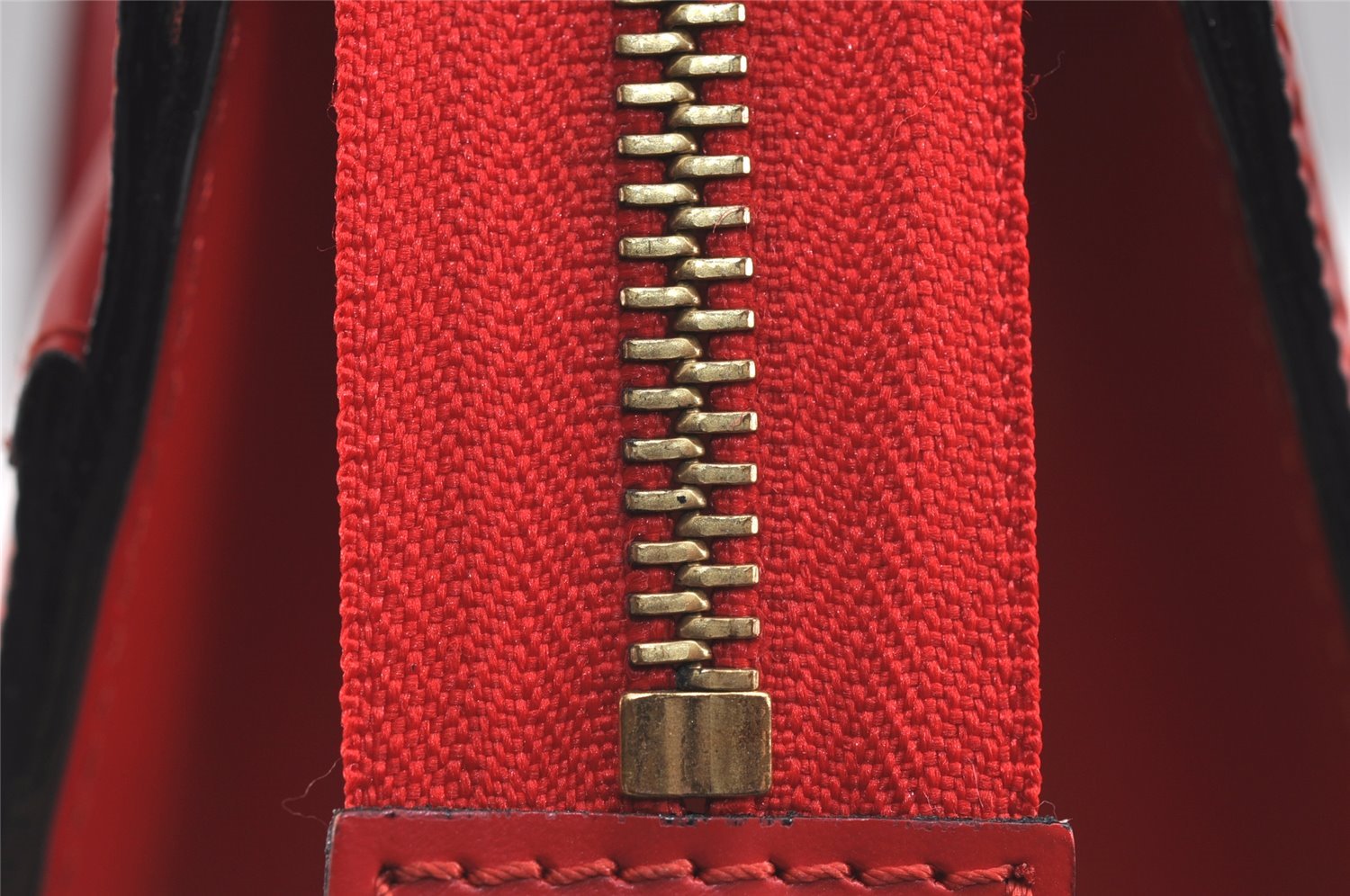 Authentic Louis Vuitton Epi Riviera Hand Bag Red M48187 LV 2268J