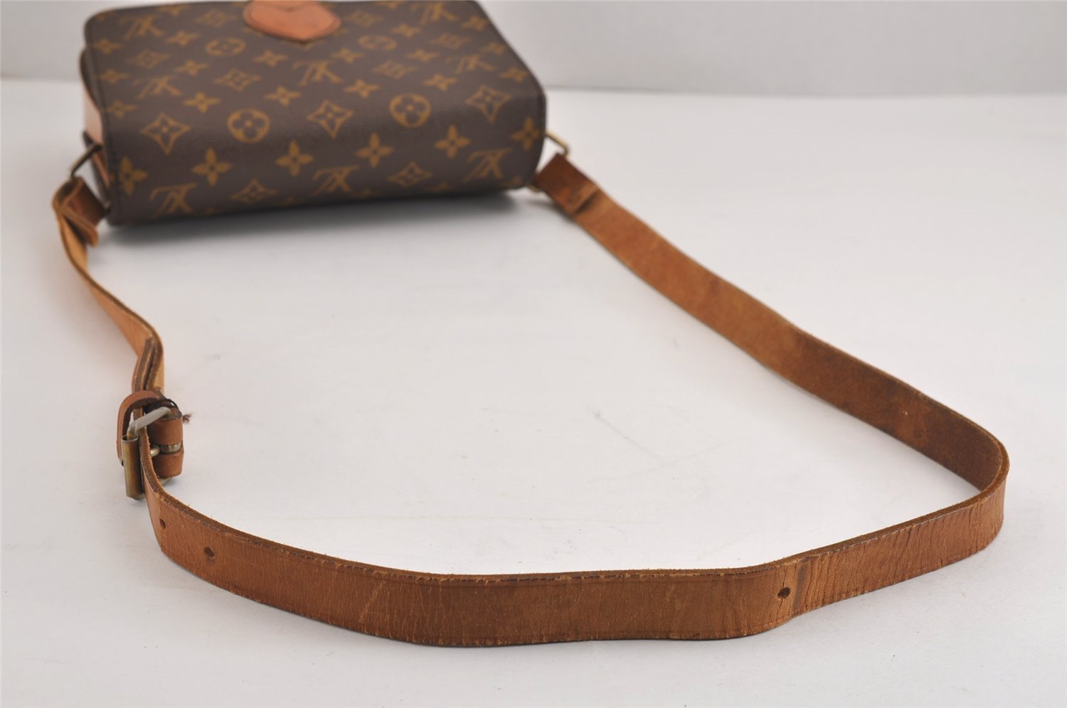 Authentic Louis Vuitton Monogram Cartouchiere MM Shoulder Bag Old Model 2270J
