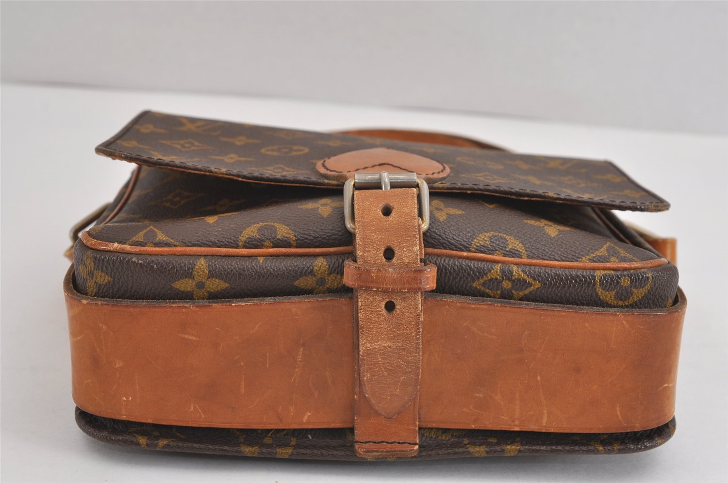 Authentic Louis Vuitton Monogram Cartouchiere MM Shoulder Bag Old Model 2270J