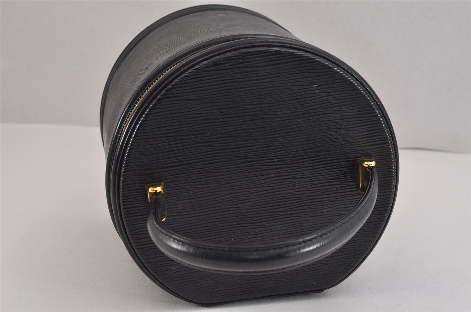 Authentic Louis Vuitton Epi Cannes Cosmetic Hand Bag Black M48032 Junk 2277J