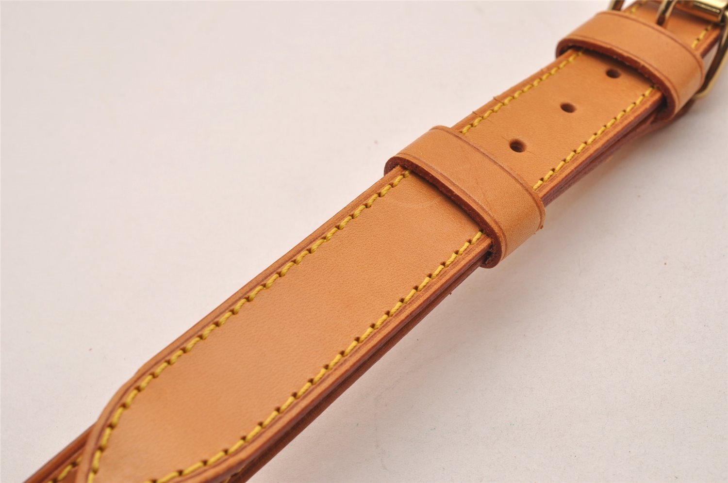 Authentic Louis Vuitton Leather Shoulder Strap Beige 35.8-42.9