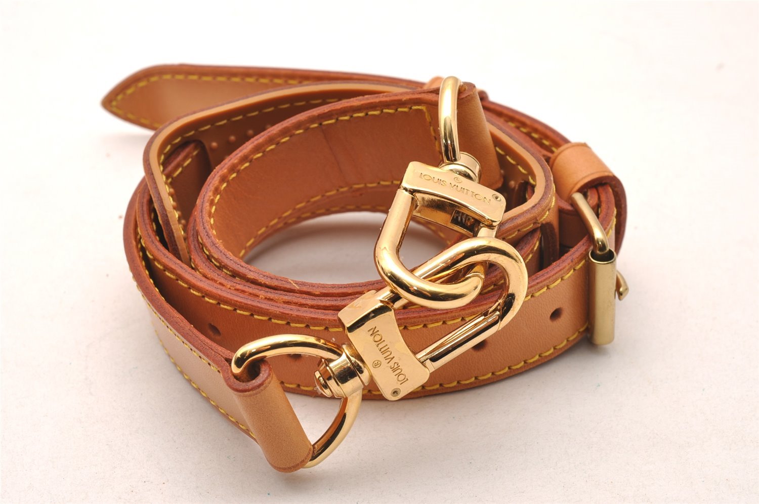 Authentic Louis Vuitton Leather Shoulder Strap Beige 35.8-42.9