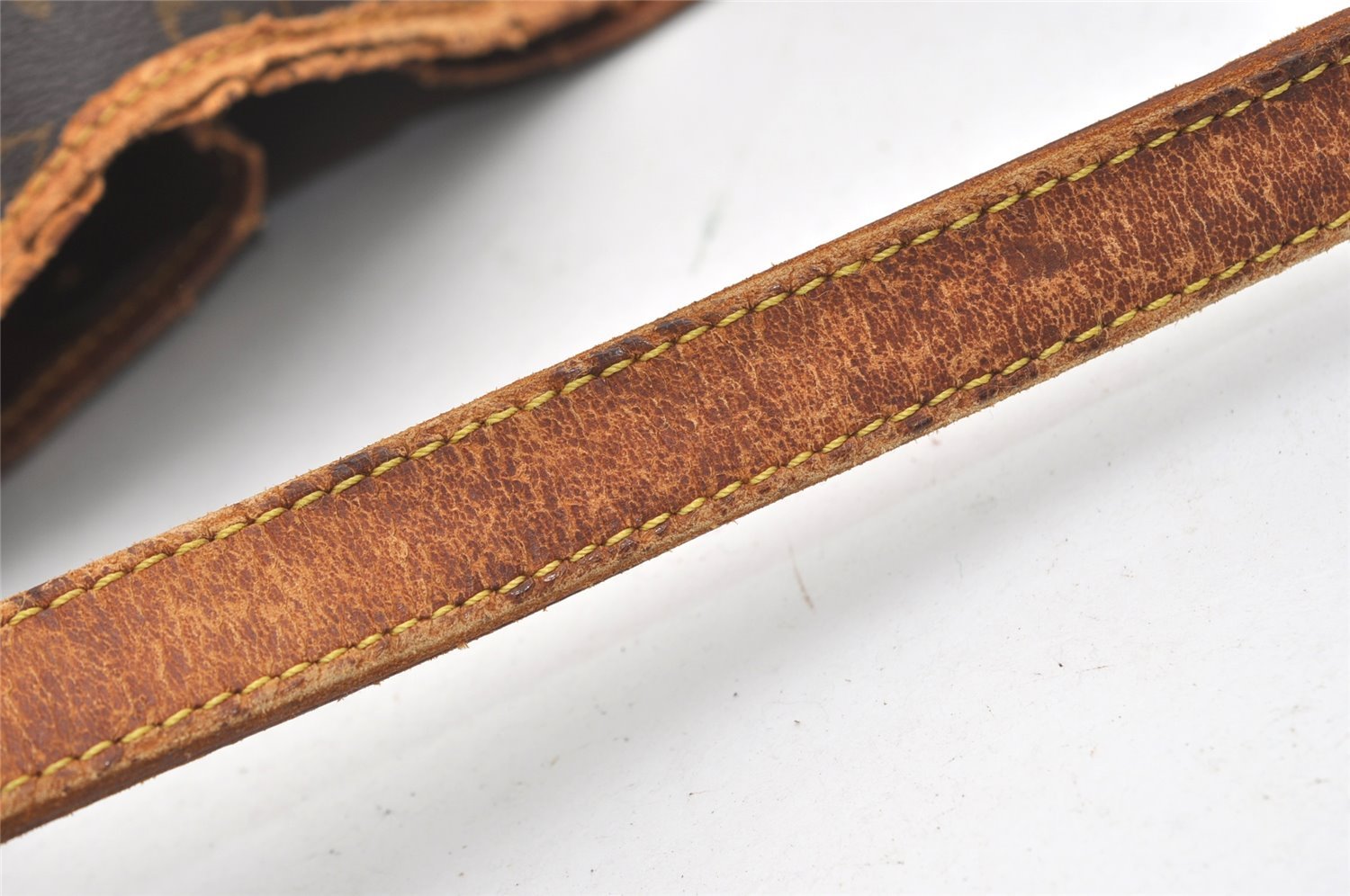 Authentic Louis Vuitton Monogram Noe Shoulder Drawstring Bag M42224 LV 2284J