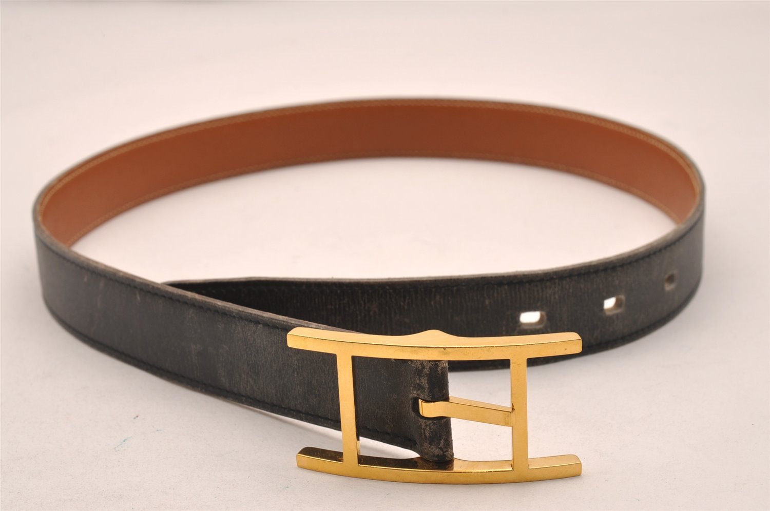 Authentic HERMES Api 3 Leather Reversible Belt Size 70cm 27.6