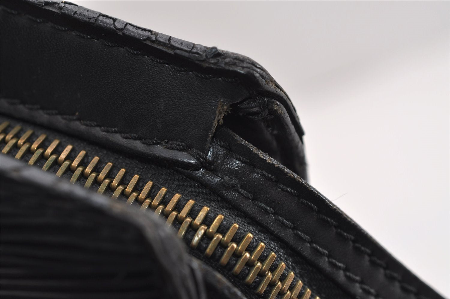 Auth Louis Vuitton Epi Saint Jacques Shopping Shoulder Bag Black M52262 LV 2288J