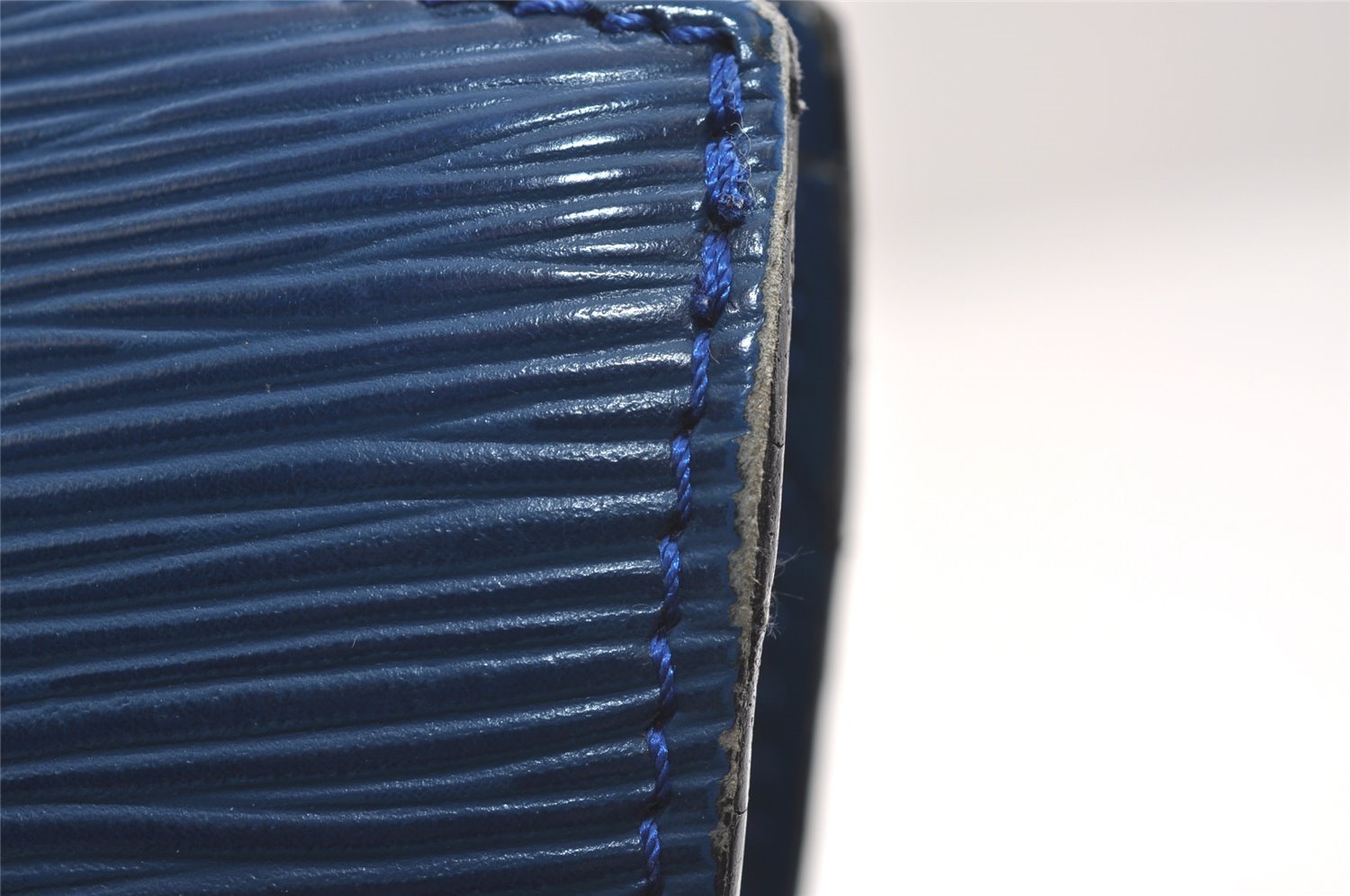 Authentic Louis Vuitton Epi Saint Jacques Hand Bag Blue M52275 LV 2290J