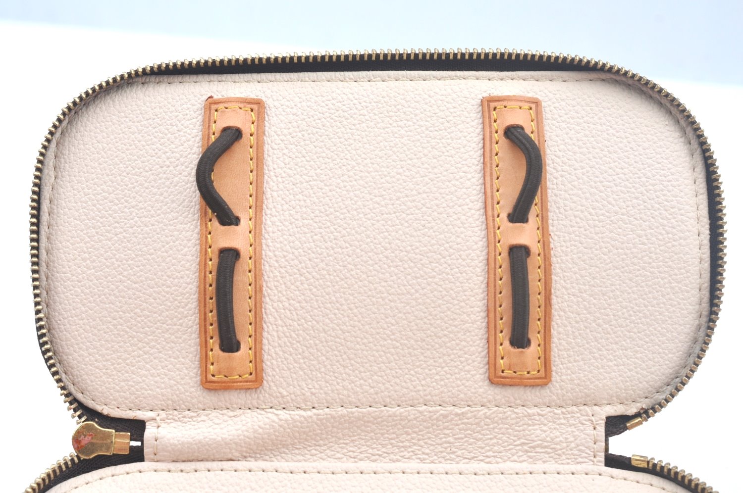 Authentic Louis Vuitton Monogram Trousse Blush PM Cosmetic Pouch M47510 LV 2297J