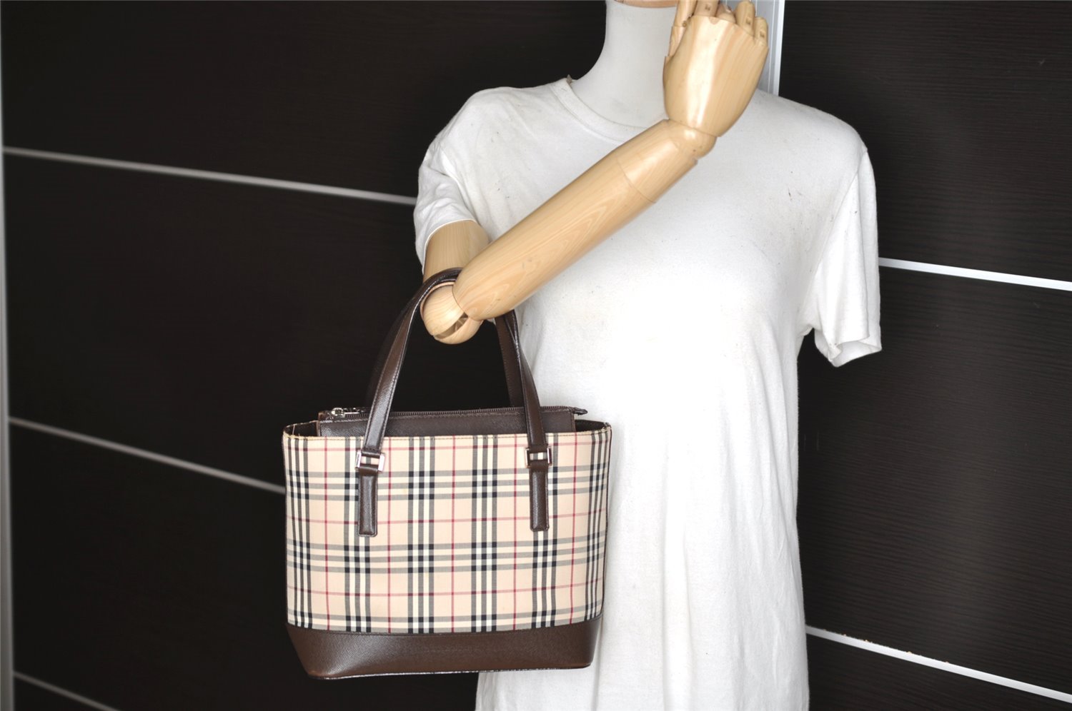 Authentic BURBERRY Nova Vintage Check Canvas Leather Hand Bag Purse Beige 2312J