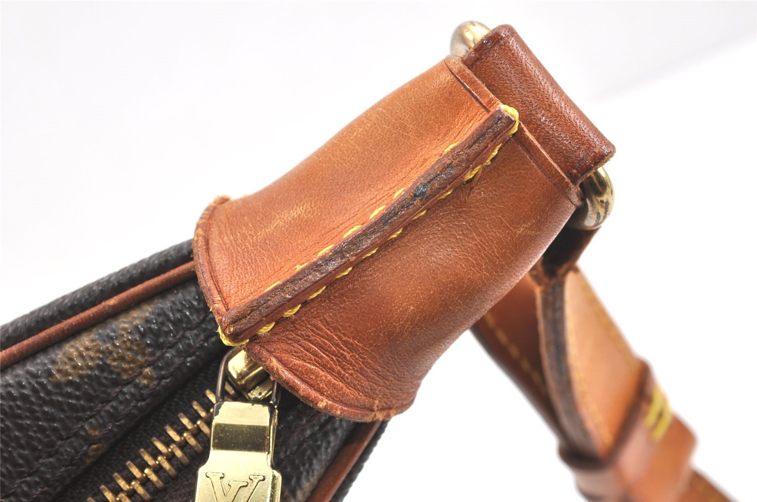 Authentic Louis Vuitton Monogram Boulogne 35 Shoulder Cross Bag M51260 LV 2314K