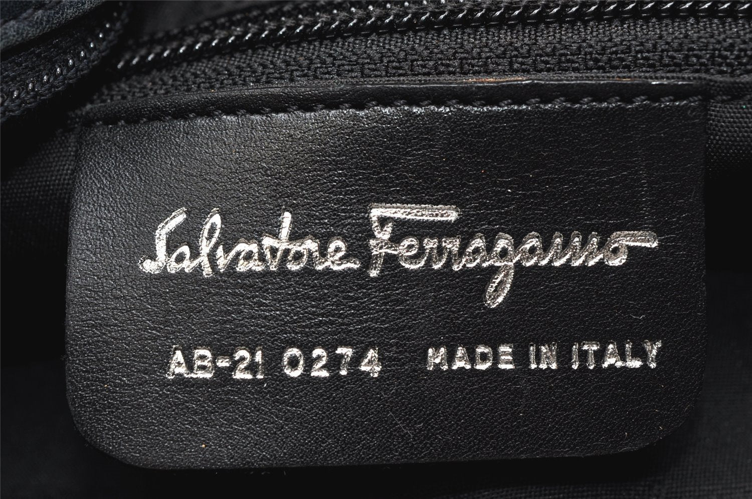 Authentic Salvatore Ferragamo Vara Shoulder Hand Bag Purse Leather Navy SF 2316K