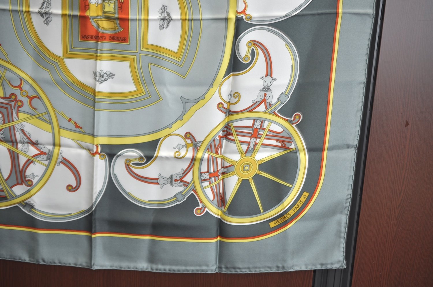 Authentic HERMES Carre 90 Scarf 